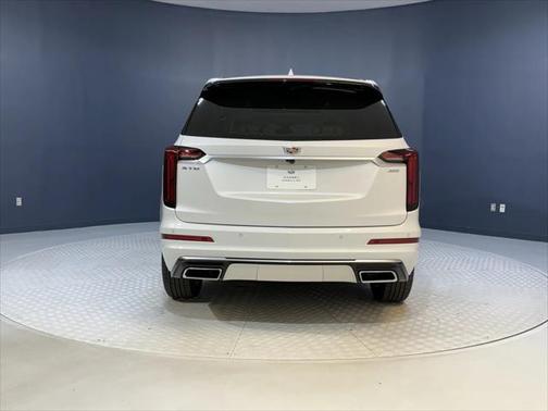 2025 Cadillac XT6 Premium Luxury FWD