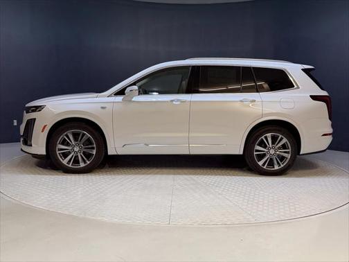 2025 Cadillac XT6 Premium Luxury FWD