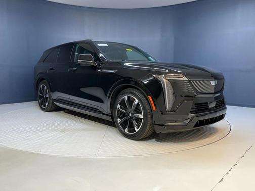 2025 Cadillac Escalade IQ Sport 2