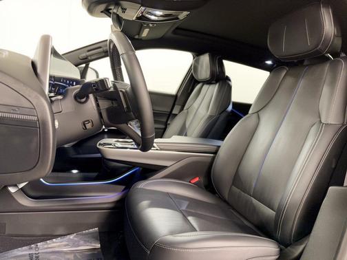 Stellar Black Metallic 2024 Cadillac LYRIQ Luxury
