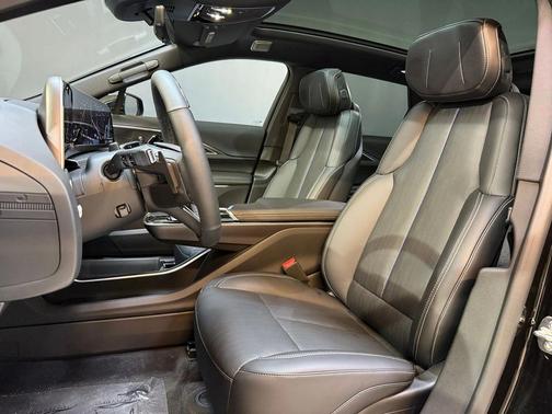 2026 Cadillac LYRIQ Premium Luxury