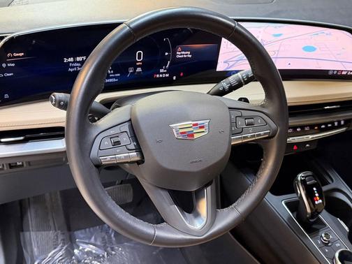 Argent Silver Metallic 2024 Cadillac XT4 Premium Luxury