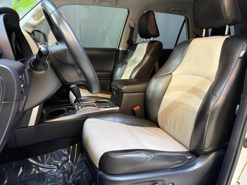 2016 Toyota 4Runner SR5 Premium