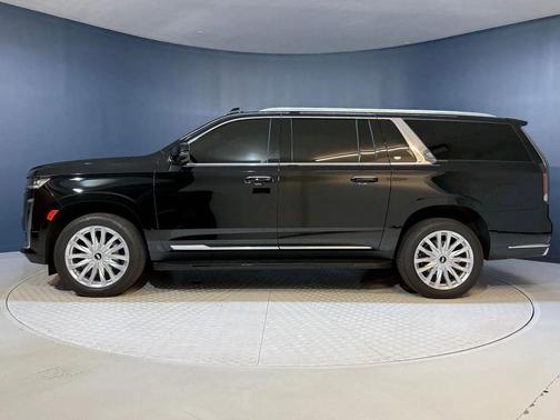 2023 Cadillac Escalade ESV Luxury