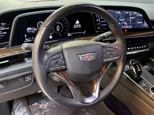 2023 Cadillac Escalade ESV Luxury