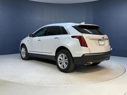 2023 Cadillac XT5 Luxury
