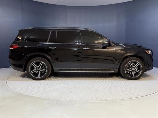 2022 Mercedes-Benz GLS 450 4MATIC