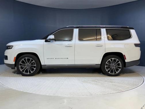 2022 Jeep Grand Wagoneer Series III 4x4