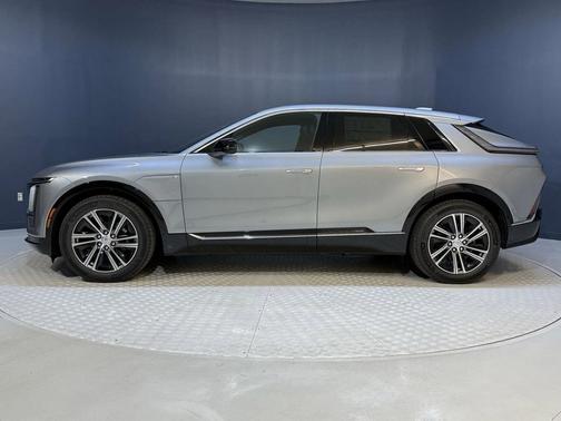 2025 Cadillac LYRIQ Luxury