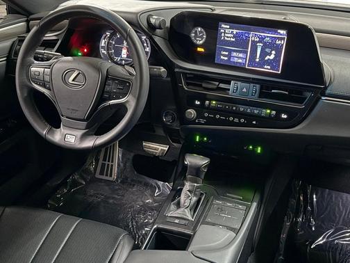 2022 Lexus ES 350 F Sport