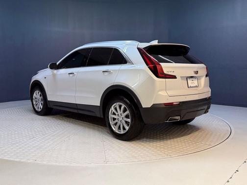 2022 Cadillac XT4 Luxury