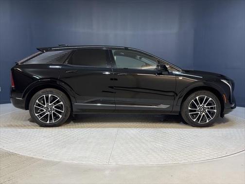 2025 Cadillac OPTIQ Sport