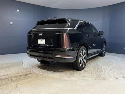 2025 Cadillac Escalade Luxury