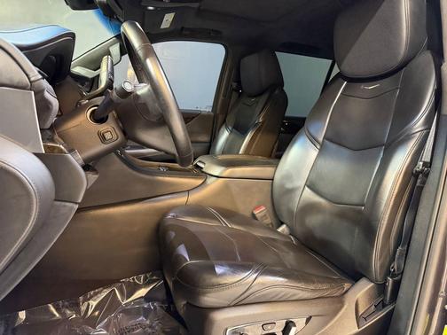Dark Granite Metallic 2018 Cadillac Escalade ESV Platinum