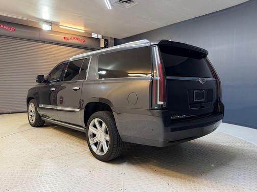 Dark Granite Metallic 2018 Cadillac Escalade ESV Platinum