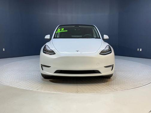 2022 Tesla Model Y Long Range Dual Motor All-Wheel Drive