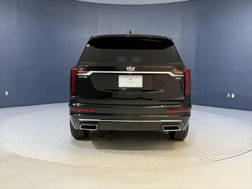 2025 Cadillac XT6 Premium Luxury FWD