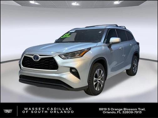 2021 Toyota Highlander Hybrid XLE