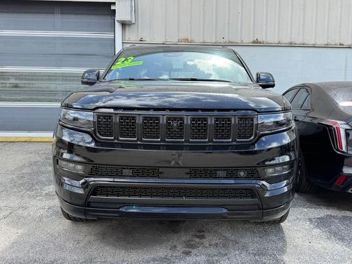 Diamond Black Crystal Pearlcoat 2023 Jeep Grand Wagoneer Series III Obsidian 4x4