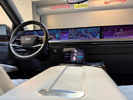 2026 Cadillac Escalade Sport Platinum