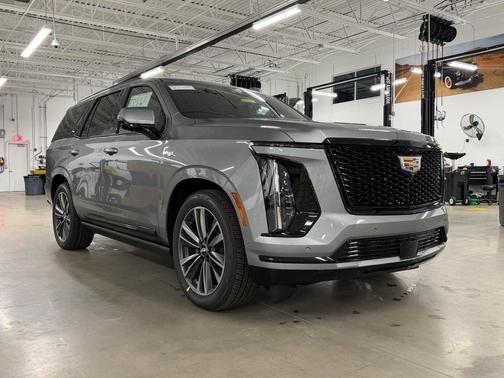 Argent Silver Metallic 2026 Cadillac Escalade Sport