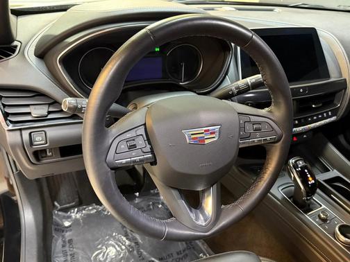 2024 Cadillac CT5 Luxury