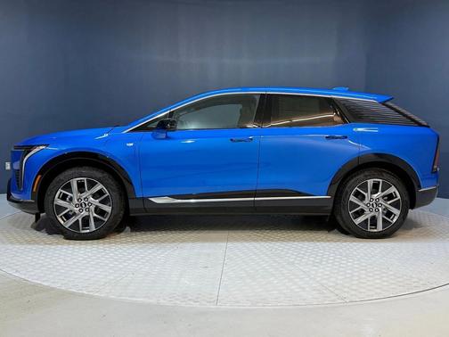 2026 Cadillac OPTIQ Luxury