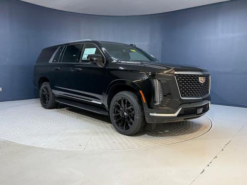 2025 Cadillac Escalade ESV Luxury