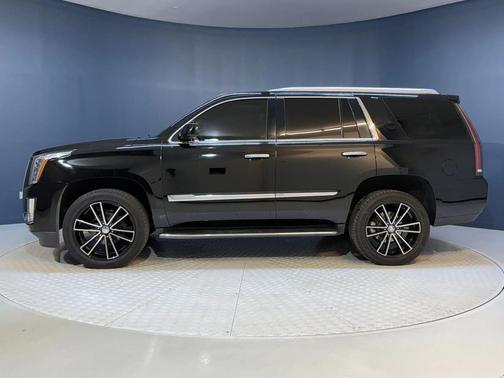 2015 Cadillac Escalade Luxury