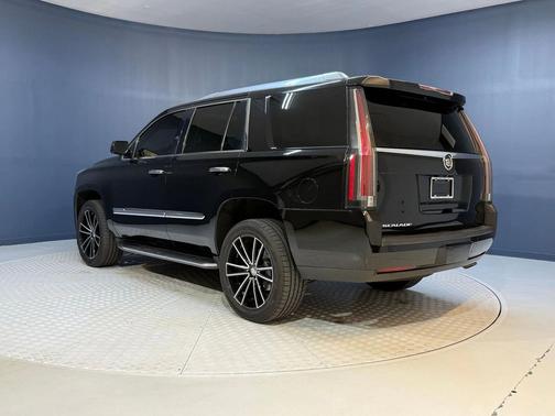 2015 Cadillac Escalade Luxury
