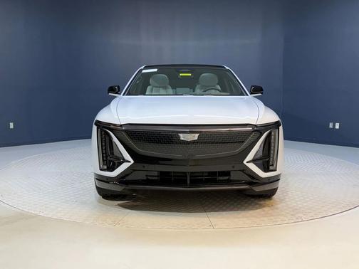 Vibrant White Tricoat 2026 Cadillac LYRIQ Sport