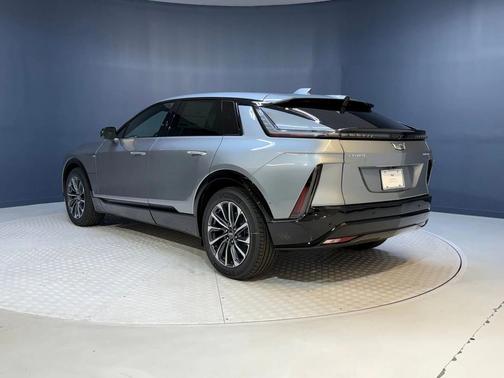 2025 Cadillac LYRIQ Sport