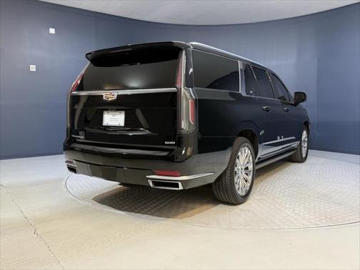 2024 Cadillac Escalade ESV Premium Luxury
