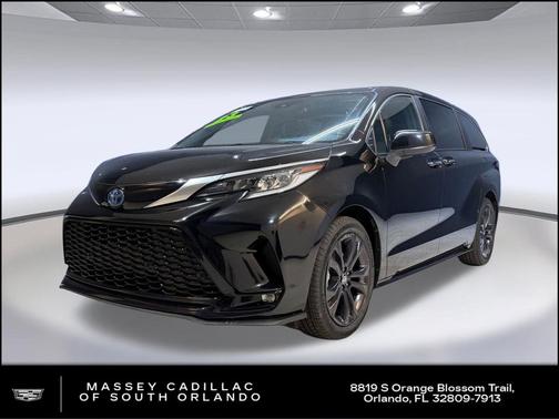 Black 2023 Toyota Sienna XSE 7 Passenger