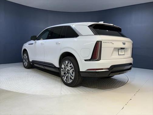 2025 Cadillac Escalade Luxury