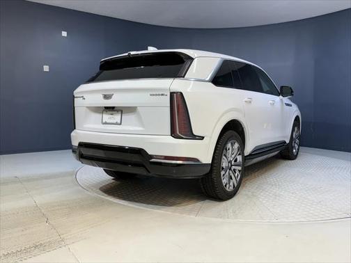 2025 Cadillac Escalade Luxury