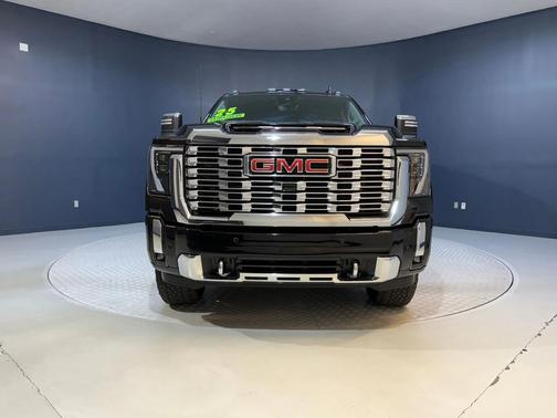 2025 GMC Sierra 3500 Denali