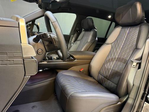 2026 Cadillac Escalade IQ Luxury