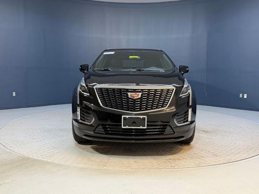 Stellar Black Metallic 2026 Cadillac XT5 Luxury