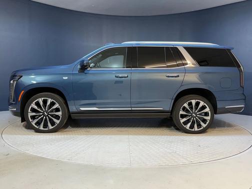 2025 Cadillac Escalade Premium Luxury Platinum