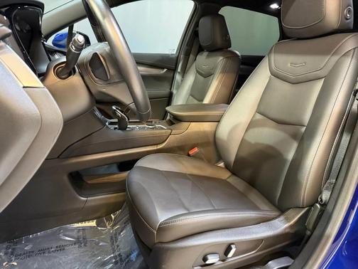 2023 Cadillac XT5 Luxury