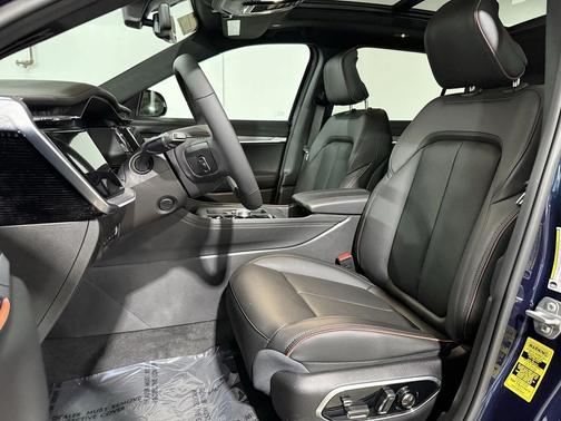 2025 Jeep Wagoneer S Launch Edition