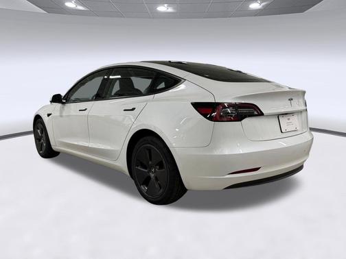 White 2023 Tesla Model 3 Standard Range