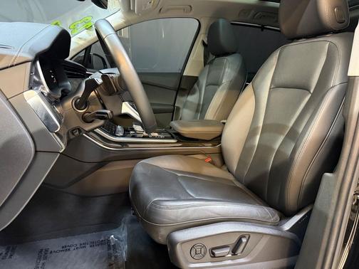 2023 Audi Q7 55 Prestige