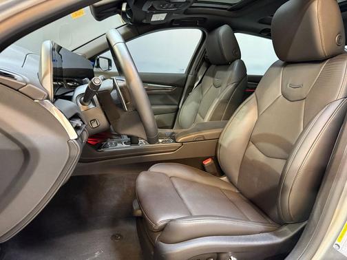 2025 Cadillac CT5 Sport