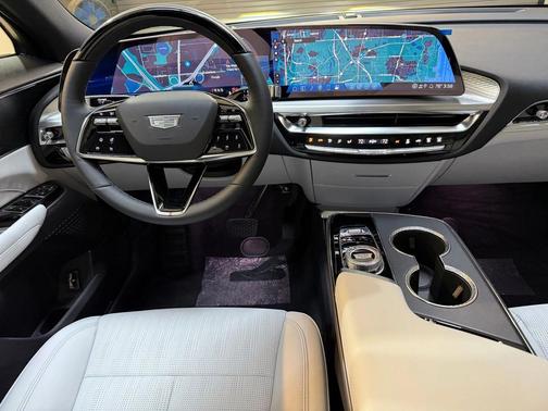 2026 Cadillac LYRIQ Sport