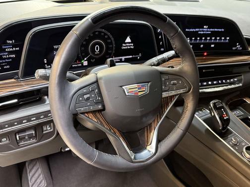 2024 Cadillac Escalade Premium Luxury