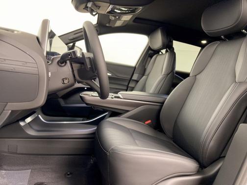 Argent Silver Metallic 2027 Cadillac LYRIQ Sport