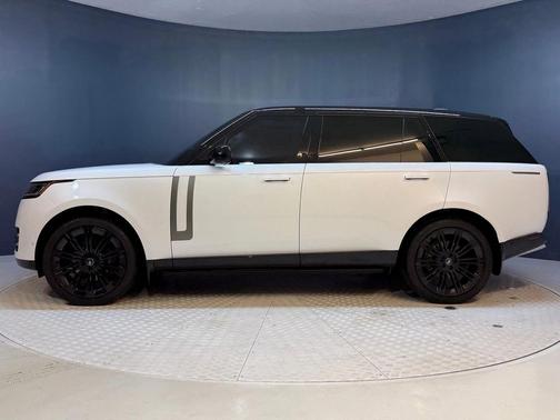 2024 Land Rover Range Rover P400 SE