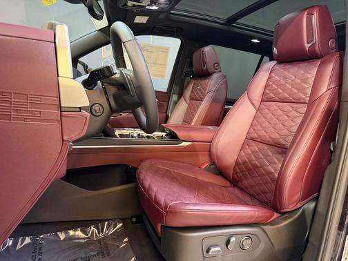 Galactic Gray Metallic 2026 Cadillac Escalade Luxury